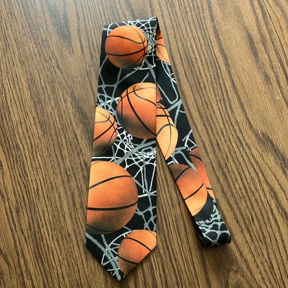 VTG Ralph Marlin Novelty Basketball Tie